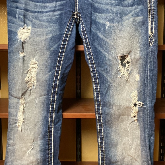 Rock Revival “Teresa” - Picture 6 of 9